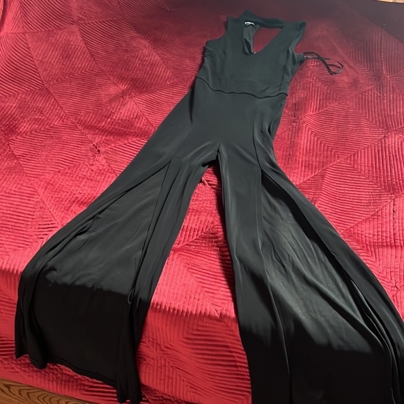 Elegant Bebe one piece jumper - Picture 2 of 4